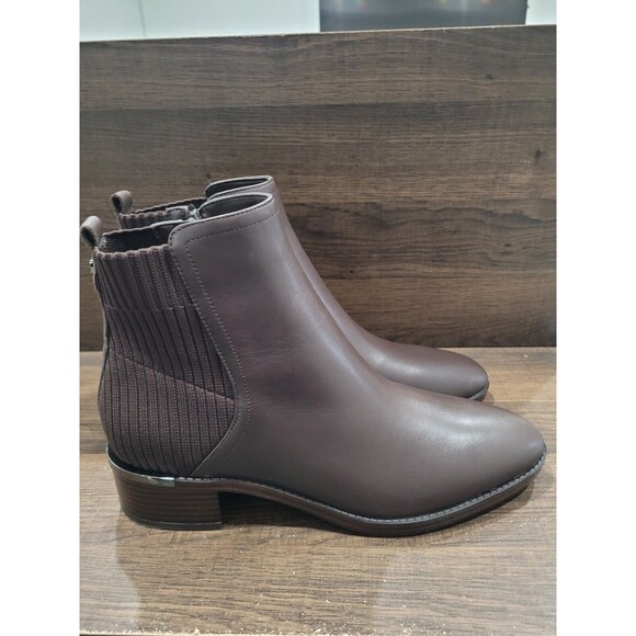 Calvin Klein Women's Deandre Slip-On Casual Booties Dark Brown 9M New - Picture 4 of 10